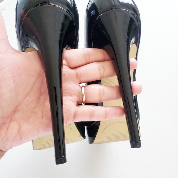 Enzo Angiolini Patent Leather Platform Stilleto - Picture 9 of 14